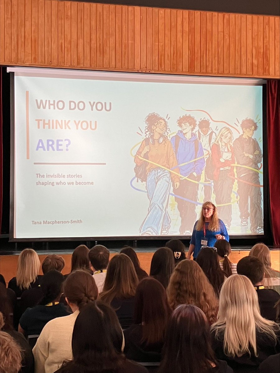 TDMS_Evesham's tweet photo. Our Sixth Form students were inspired by Tana Macpherson-Smith as part of our Lecture Series. Through powerful personal experiences, she encouraged students to reflect on their own journeys and future paths. Thank you for an unforgettable talk. 🎓 #SixthForm #Inspiration #TDMS https://t.co/iKvNz3dnrx