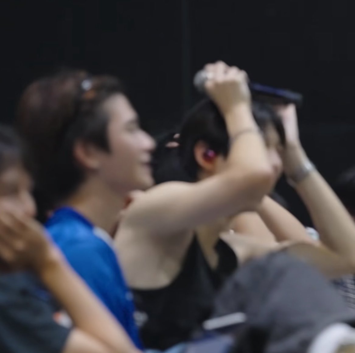 lulooyayaa's tweet photo. เผลอไม่ได้เลย https://t.co/iGdtOKJzbi