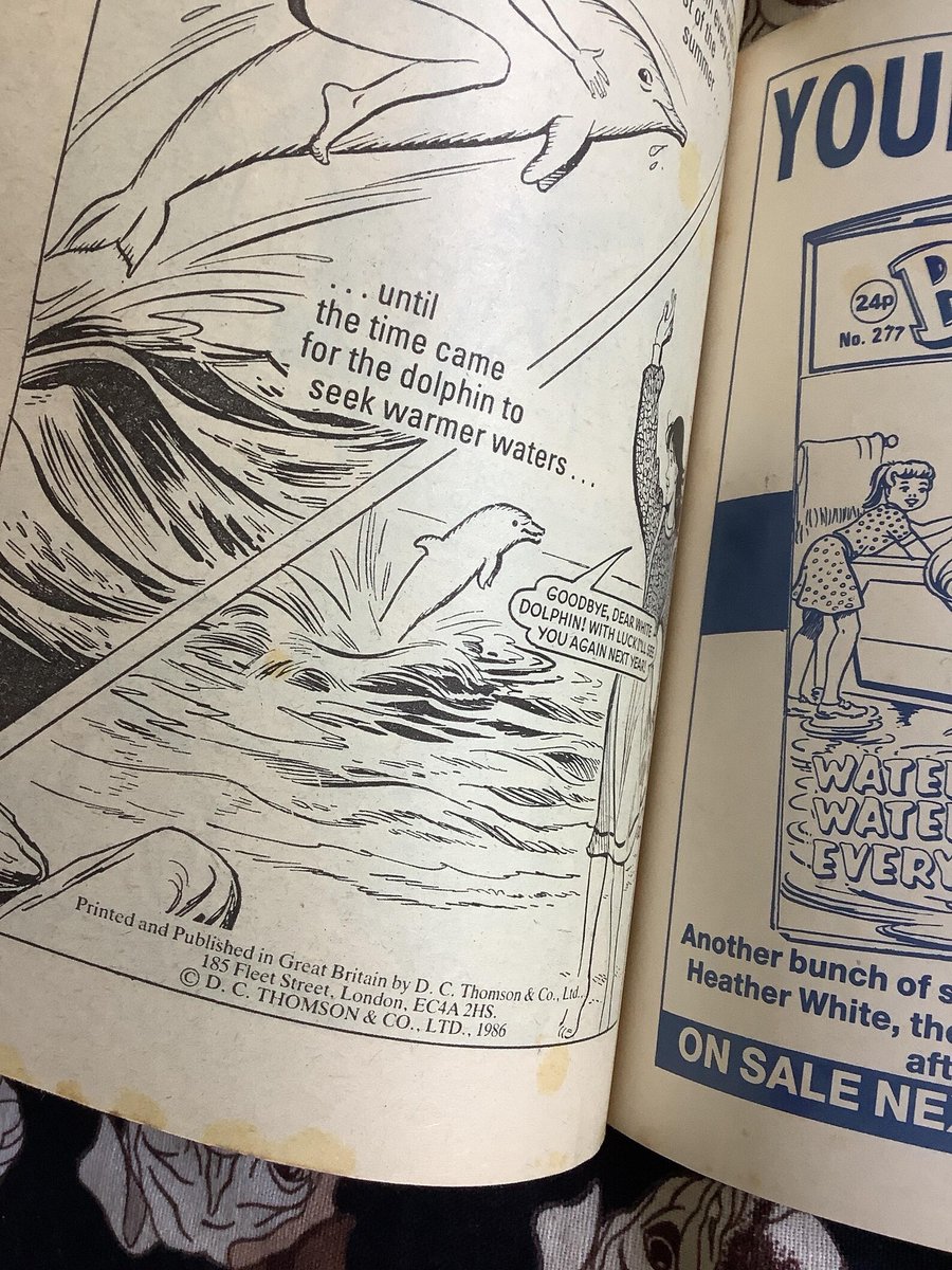 WatsonsVintage's tweet photo. A Fun #giftforher Rare Vintage 1986 βBunty' Picture Story Library For Girls Mini Comic No. 276 Comic Strip Story - Nostalgic Retro 40th Birthday Gift & Tag https://t.co/ESHK9RtSi0 via @Etsy #VintageComics #Bunty #1986Gift #Dolly #GiftForDolly #RetroGift https://t.co/yhUOzeDsXT