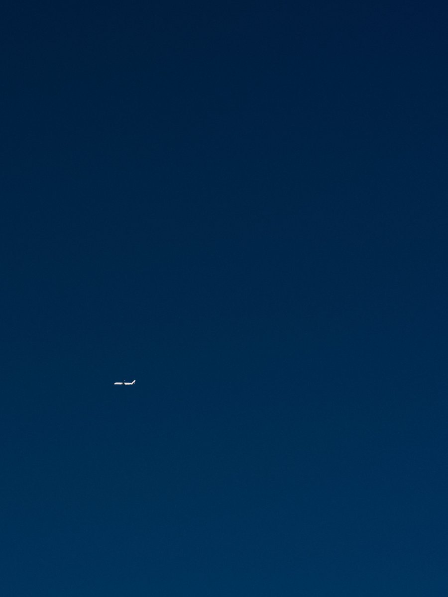 supersub_aka's tweet photo. TOKYO "BLUE" SKY https://t.co/LlVdsMJB9F