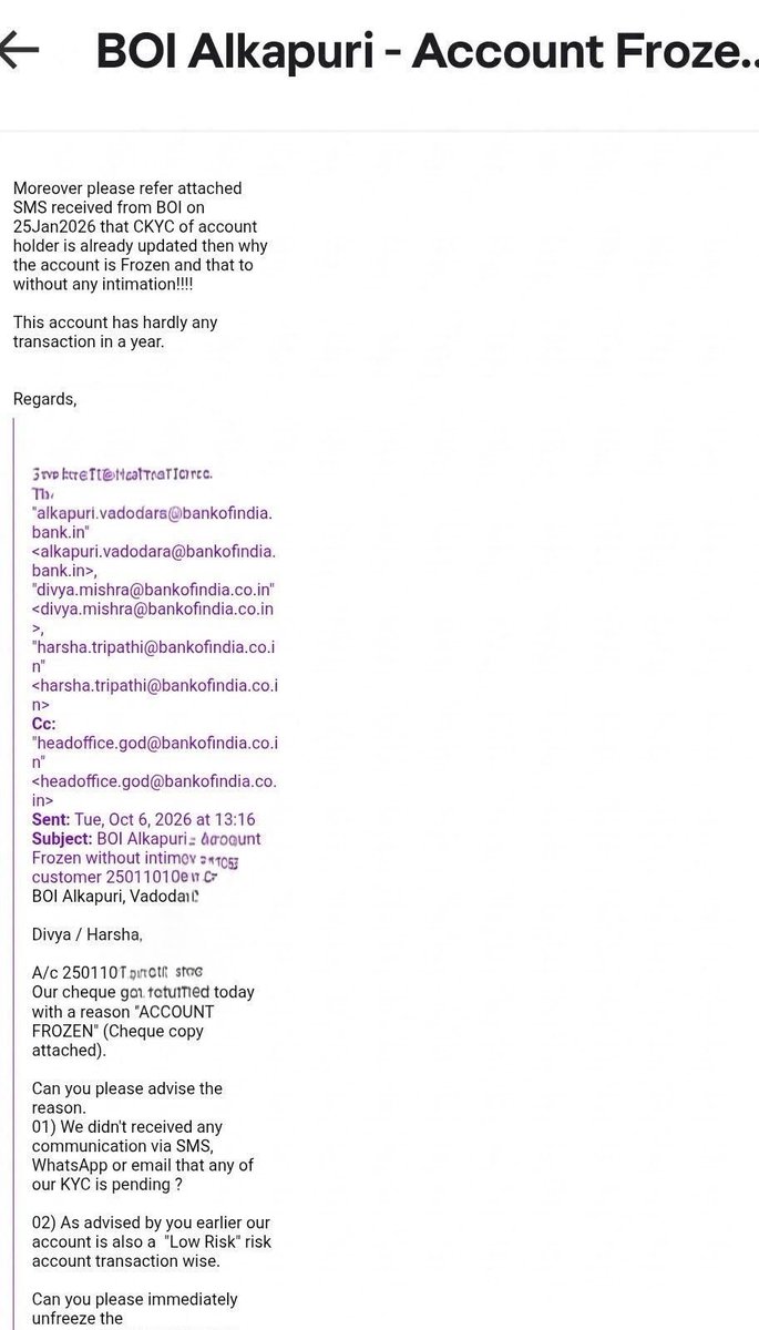 vinit3_'s tweet photo. Our SB ac ending 1938 with BOI ALKAPURI VADODARA branch which also a LOW RISK account is suddenly freezed without intimating any reason. No communication regarding freeze is received either by mail,SMS or whatsapp. Please look into the matter  @BOI_Tweets
@BankofIndia_IN @RBI https://t.co/QSyHpvxkGZ