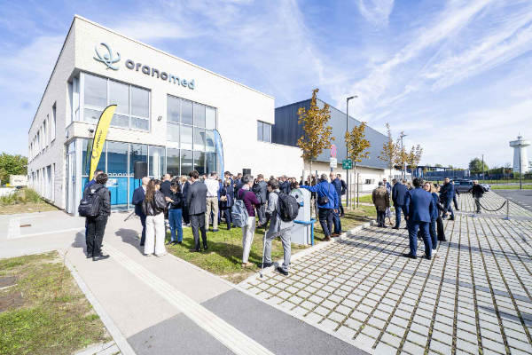 ColdPlatform's tweet photo. 10.6 hours. That’s the half-life of lead-212. Treatments must be produced, shipped and administered within 24 h. Orano Med has inaugurated Europe’s first industrial-scale pharmaceutical facility dedicated to lead-212-based radioligand therapies in France.
https://t.co/bk3NOzX5Pe https://t.co/oIsbvyCop6