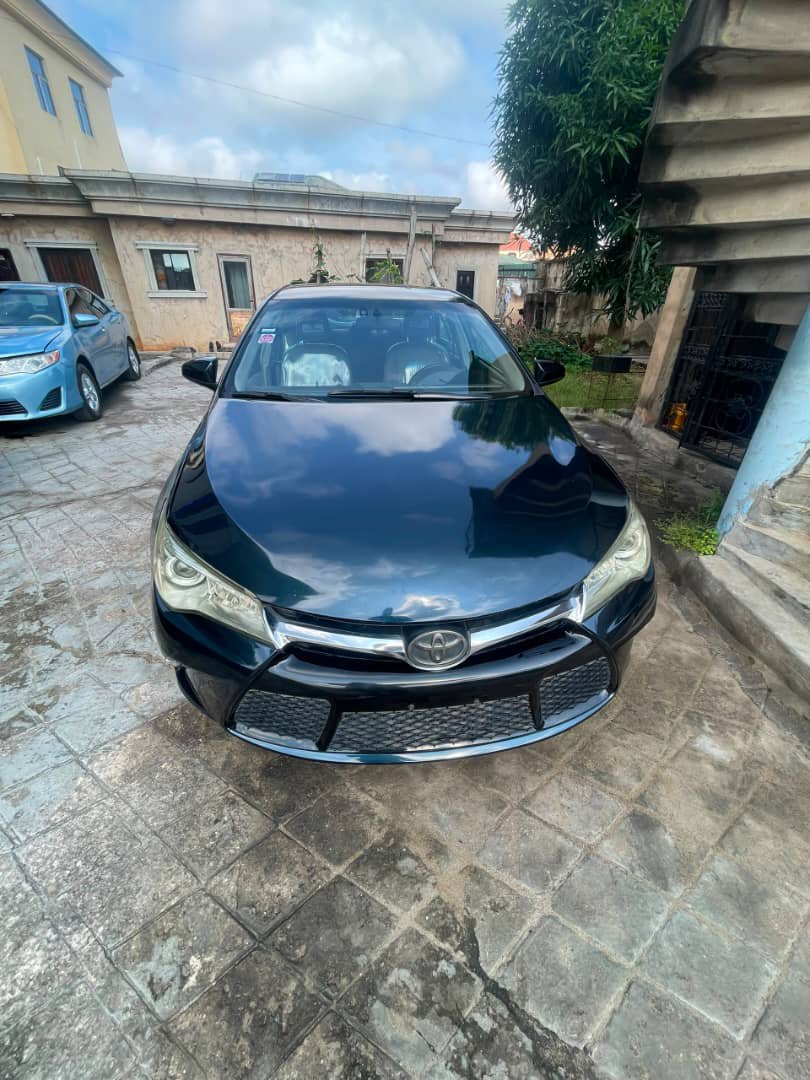 hillsdavid04's tweet photo. Good deal
Registered 
2016 Toyota Camry LE

2020 on custom 
Untouched engine 
Gear 💯 
AC 🥶 
100k milage 
Well maintained 
Buy and drive 

Price: 10.5m
Settlement: 200k
📍Mainland, Lagos. https://t.co/nUOy0PhLPJ