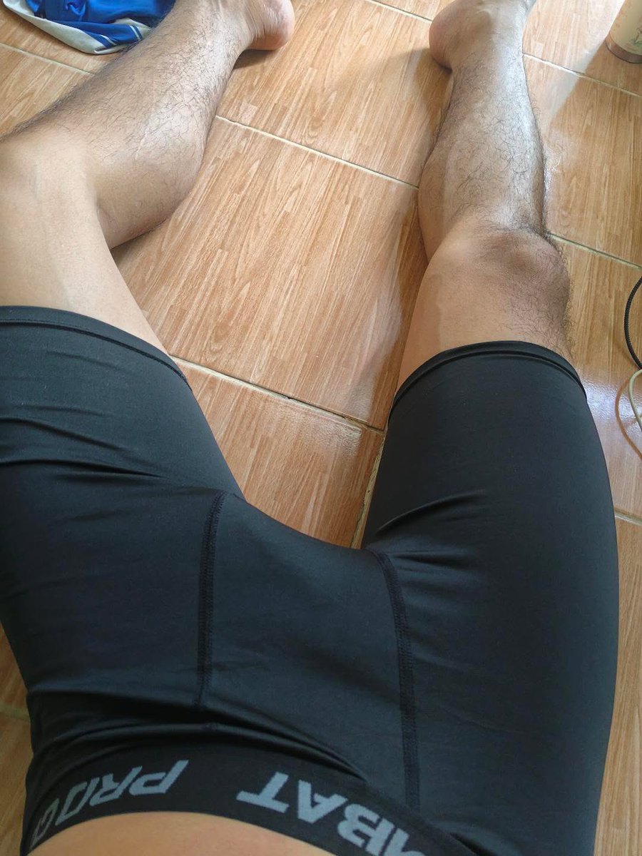 XXXx5mw's tweet photo. ชอบใส่เกงแบบนี้อะ มันสบายดี👅 #กาญจนบุรี #นครปฐม https://t.co/SmKxNrXrhe