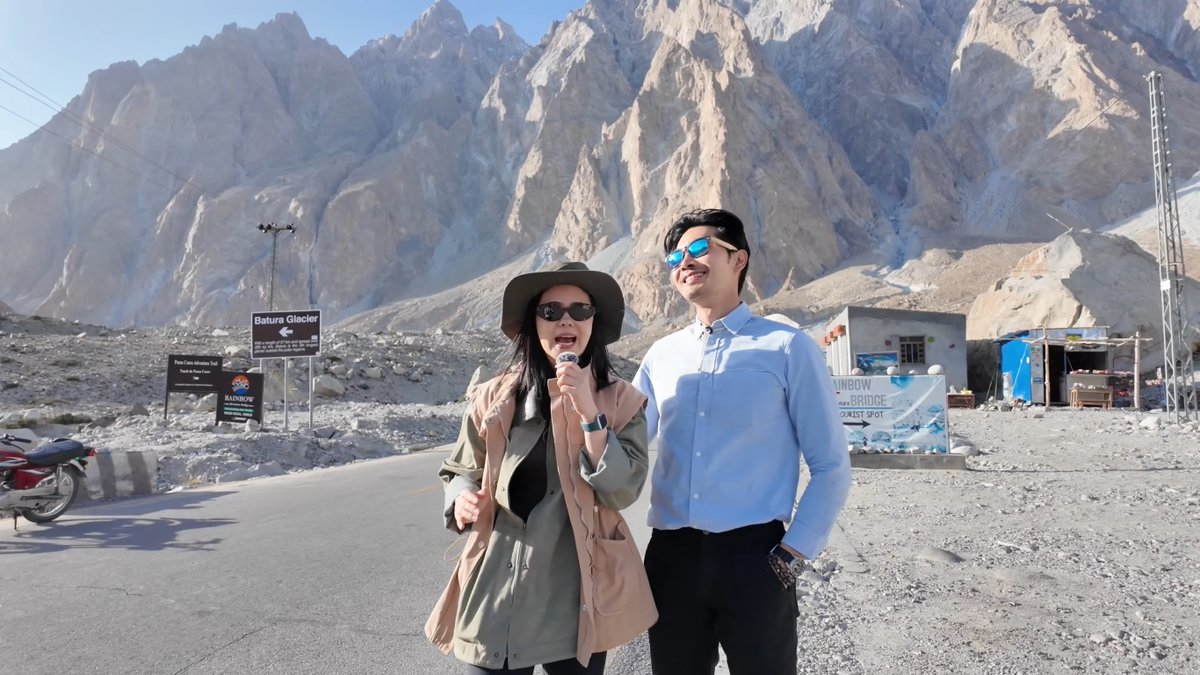 PakTravelGuide's tweet photo. Guest from Thailand on trip to Hunza with Pakistan Travel Guide. https://t.co/0deu0RPt0S