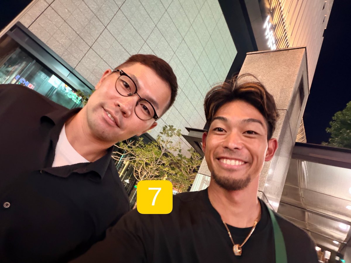 mata11katu's tweet photo. この方とも食事させて頂きました🤩
#中村晃 
#お疲れ様でした
#愛する男さ
#レフティスナイパー https://t.co/WON0XudCK6