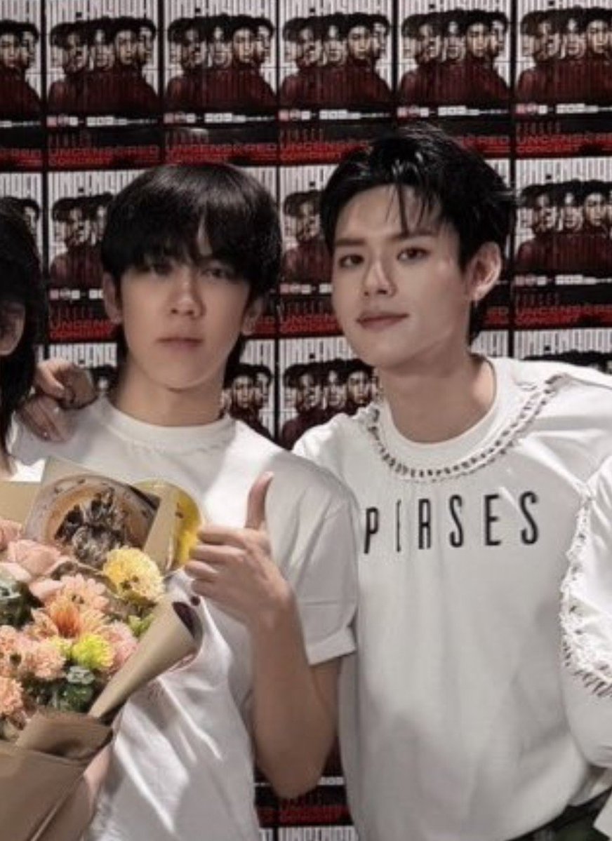 ccherryjamz's tweet photo. ชอกึน อีกแล้วนะ https://t.co/dwkNeuPxMo