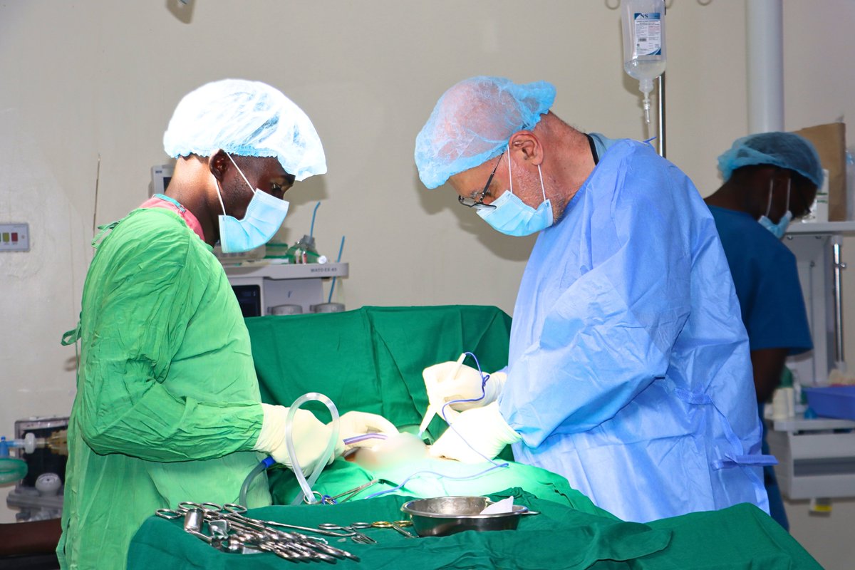 Matibabuinfor's tweet photo. Day 1 of the Matibabu Surgical Intervention Services.

Yesterday, our surgical teams were in theatre providing patients with needed surgical care.

Alongside the surgical camp, free breast &amp; cervical cancer screening also began.

#MatibabuFoundation #SurgicalCamp #CancerOnWheels https://t.co/A4wr1ILt7Y