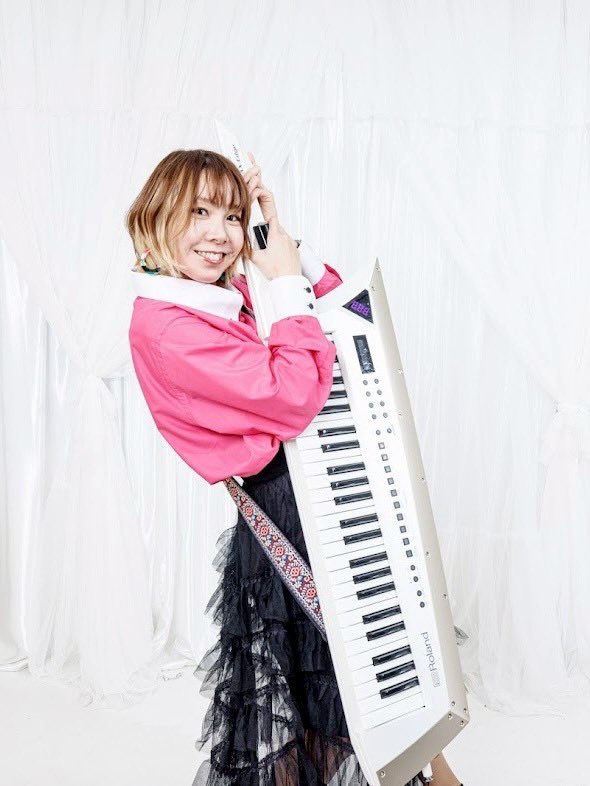 55lambshank's tweet photo. 本日、１０月６日は我らがラムシャンクのキーボードボーカル響アスカの誕生日🎂！！🎊㊗️🎉

一回りも二回りも成長したアスカ姫をお楽しみに🐏！！ https://t.co/YBldvrULfL