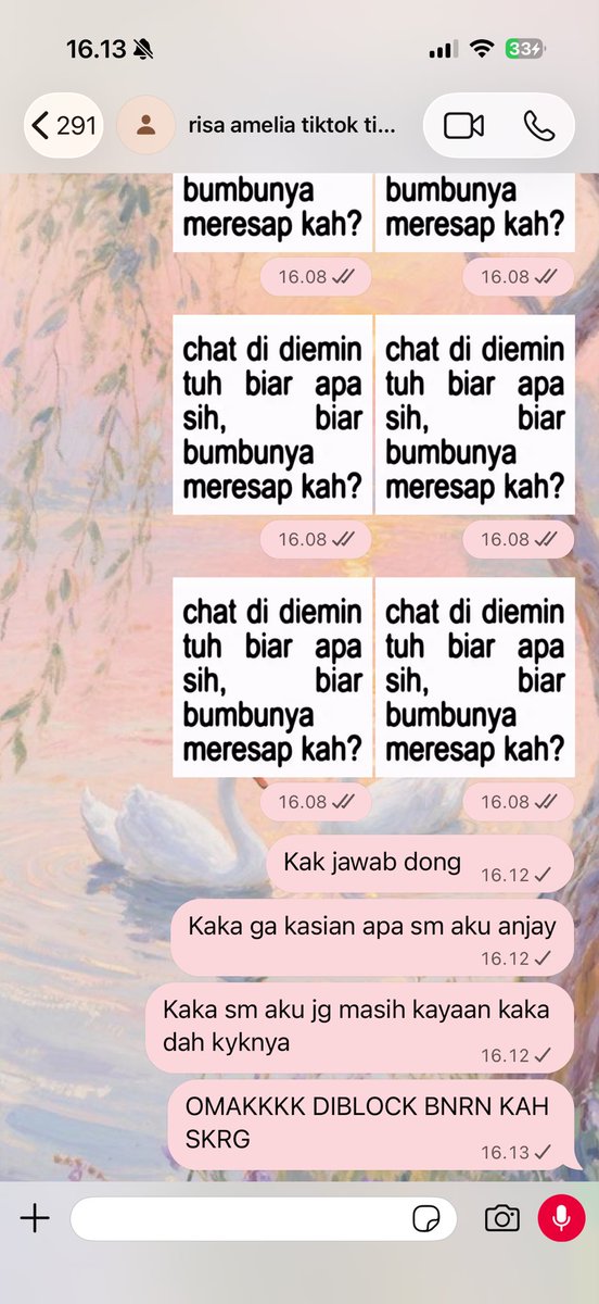miawcats02's tweet photo. Huaaa hati” guys tiati bgt bgt bgt!!!!! #wtblany #wtslany #konser #konserjakarta #penipu #jahat https://t.co/L0efD6sx8F