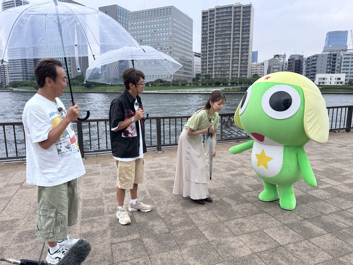 moya2_official's tweet photo. 最新回に #ケロロ軍曹 出てます☺️
実はモヤさまと縁が深く19年前の月島で初めてガチャをやった際ひたすらケロロ的な展開が生まれました。…懐かしいし感慨深いですww 👉👉👉https://t.co/78ZlcVEbDl https://t.co/OUCbWNUcAE