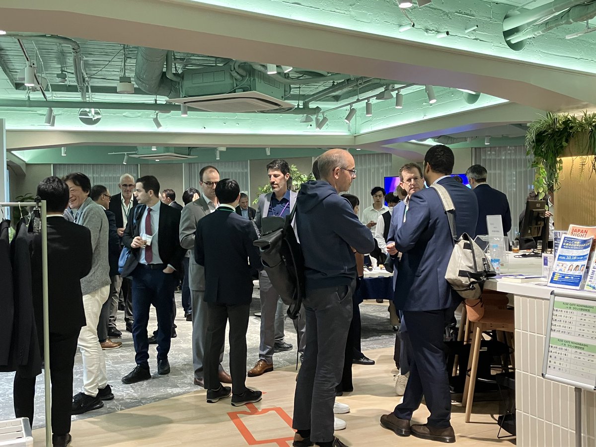 LINKJ20160324's tweet photo. 🌏 GLOBAL LIFE SCIENCE SESSION
Networking is in full swing!#GLSS2026 #LifeScience #BioJapan #LINKJ https://t.co/uLtbsqsAXX