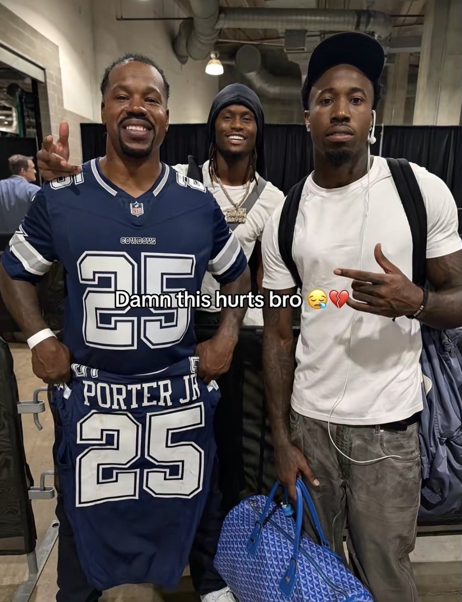ButterAubrey's tweet photo. Imagine being a Steelers fan and seeing this 😭 https://t.co/ABVUuyQliS