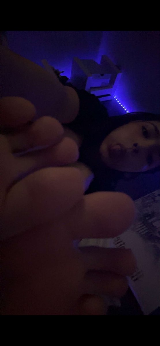 jittlethang's tweet photo. what would you do with her #cuck #submit #tribbing https://t.co/dso2Zw6MxG