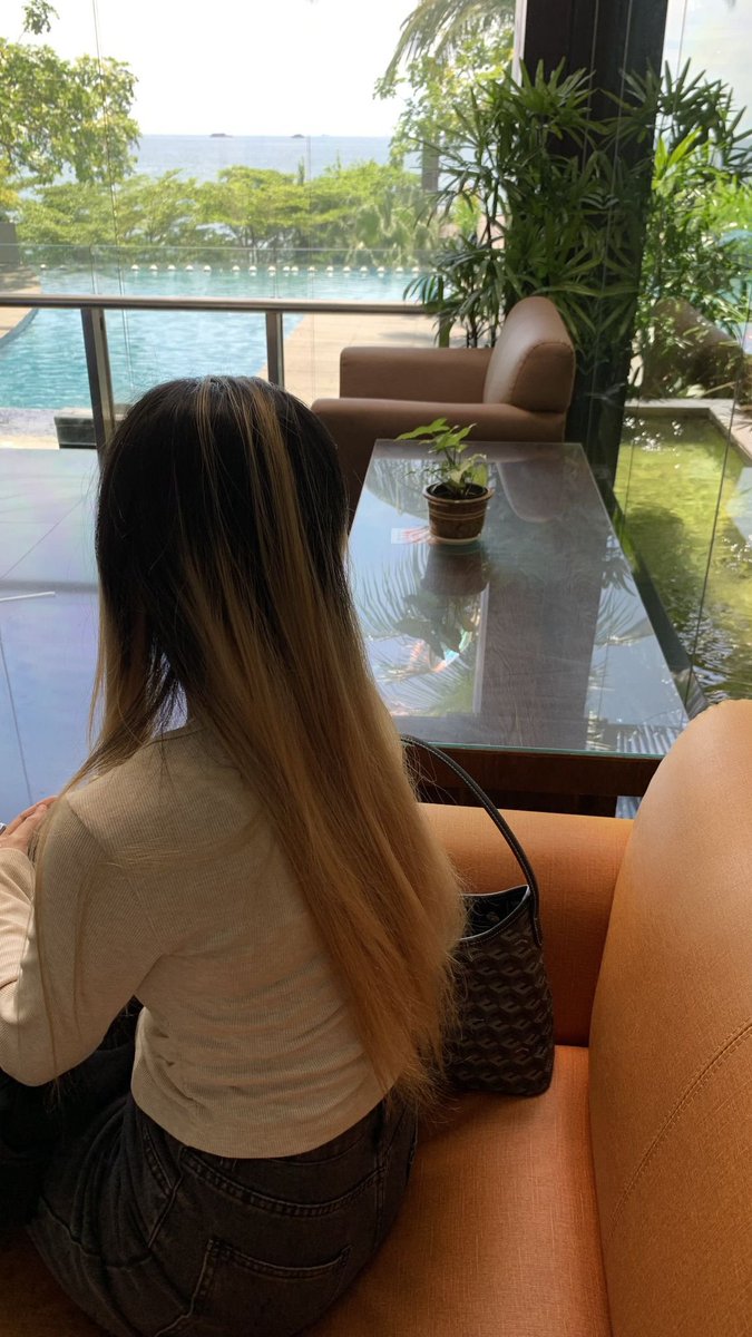 masjawsel's tweet photo. Staycation with ayang https://t.co/2y2tpocoBw