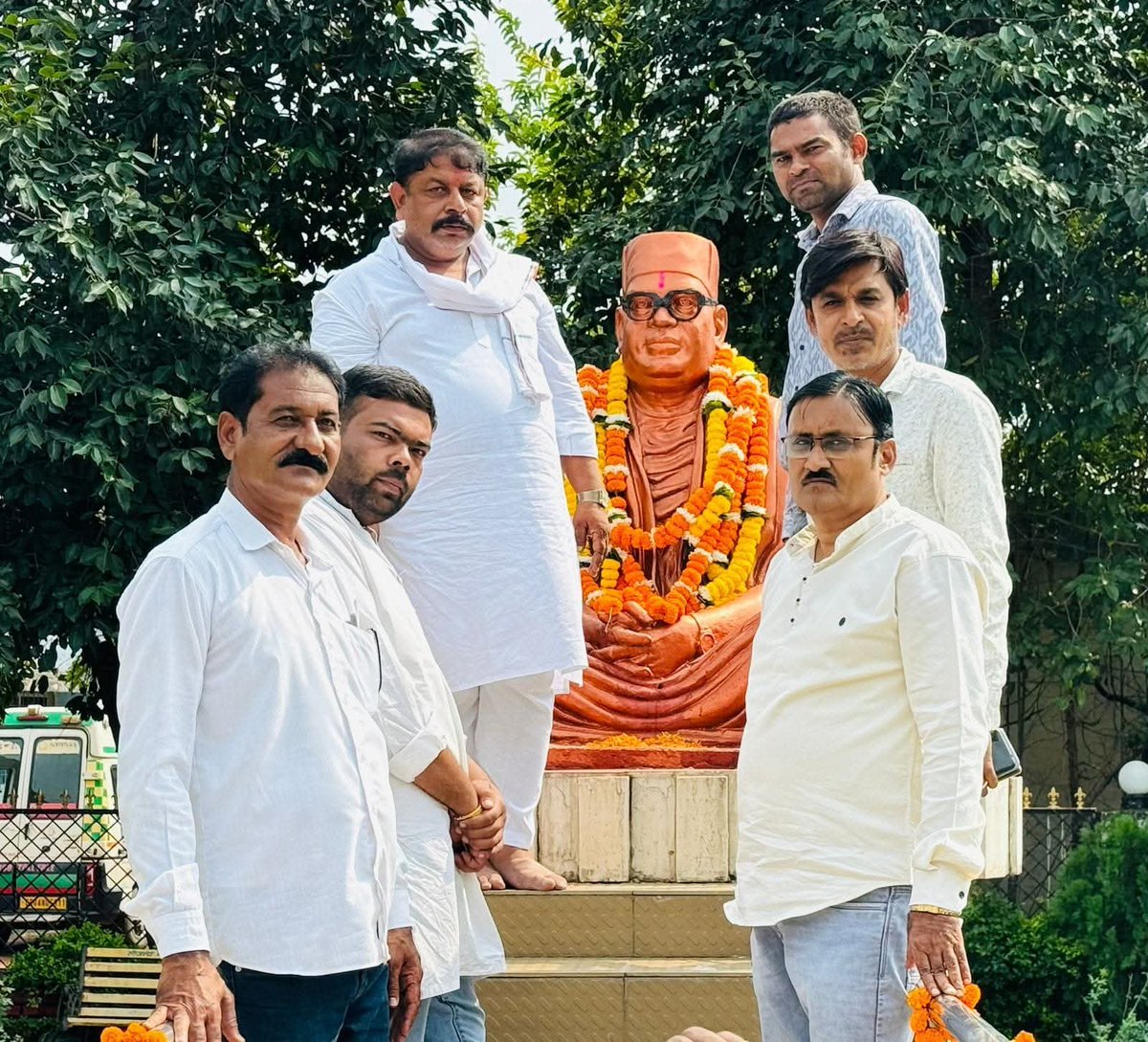 rupesh_inccg's tweet photo. छत्तीसगढ़ में मानव सेवा एवं शिक्षा संस्कार की अलख जगाने वाले महान समाज सुधारक स्वामी आत्मानंद जी की जयंती पर उन्हें सादर नमन।

#स्वामी_आत्मानंद #SwamiAtmanand https://t.co/KuAWtITapv