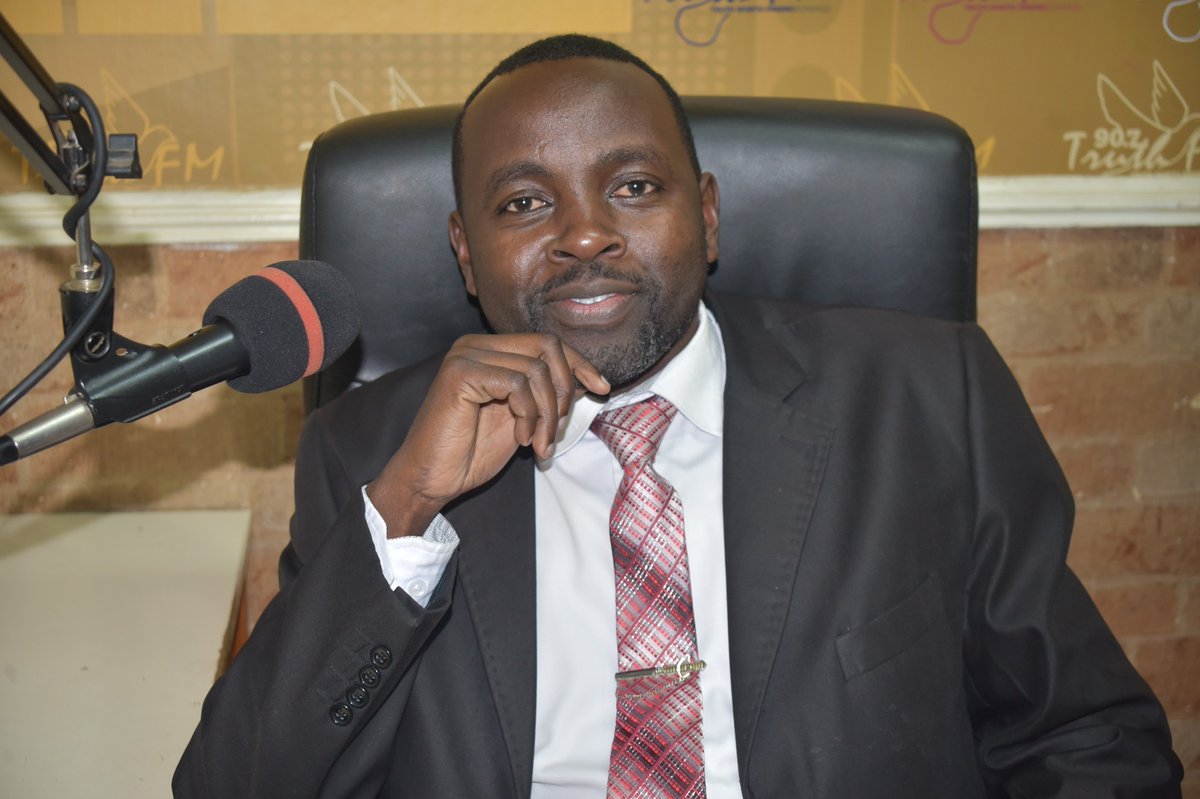 VictorMandalaMC's tweet photo. HOSSANA MACHEO:-
Licha ya yote unayoyapitia,
Isaya 41:10
Basi, usiogope, mimi nipo pamoja nawe. Usifadhaike, mimi ni Mungu wako. Nitakuimarisha na kukusaidia; nitakulinda kwa mkono wangu wa ushindi
https://t.co/31JTTJbkh7
#Hossanamacheo @BHusema @VictoMandalaMC #Himizo https://t.co/8ieALDqOER