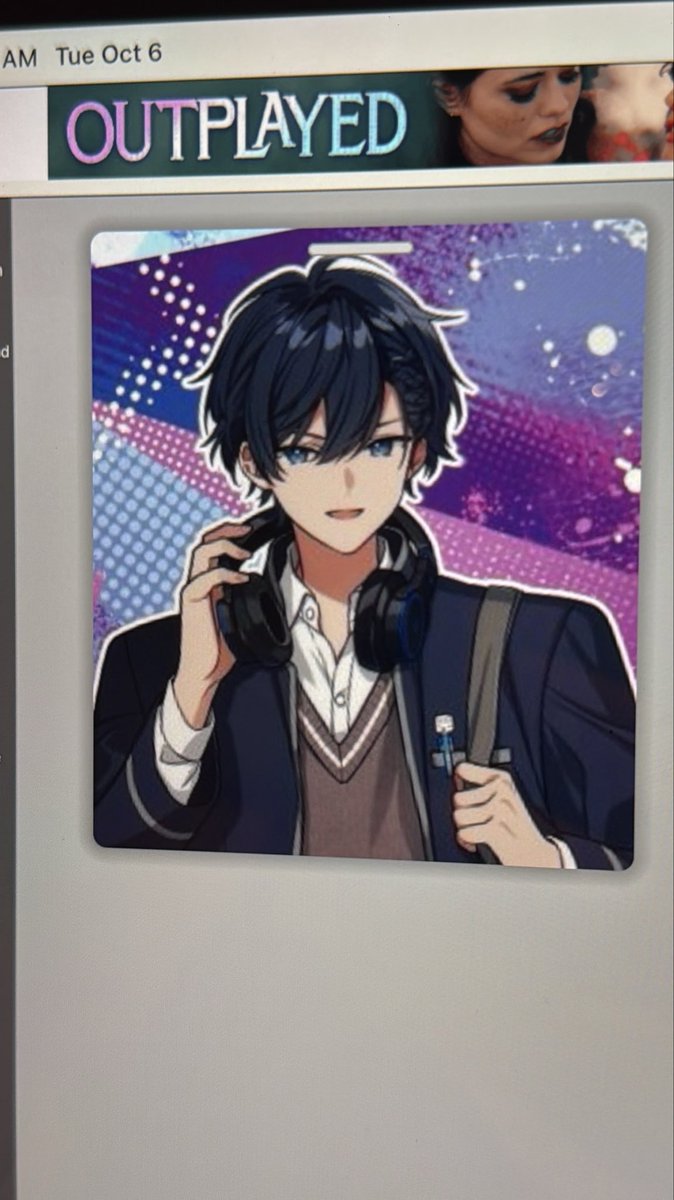 Irukanakana's tweet photo. Is it just me or do his shoulders like look really long. https://t.co/HktssQ3NEm