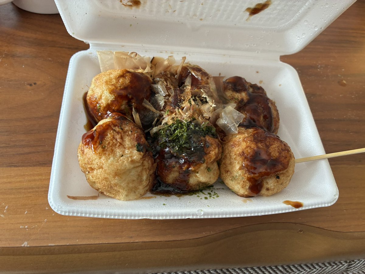 sin_ryuchsabu's tweet photo. 久しぶりのたこ焼き！ https://t.co/6OqlaKC5np