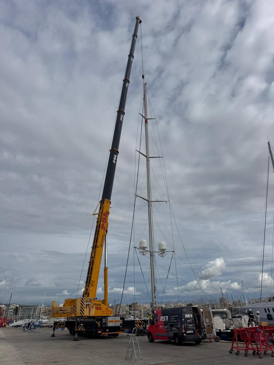 RSBRigging's tweet photo. What else do you do on a beautiful Friday morning before the weekend starts?

Step Dahlak’s mast, get her tuned up and ready to sail, pack the tools away… and call beer o’clock once the job is complete and the client is happy.

#RSBRigging #MastStep #SailingYacht #YachtRigging https://t.co/gPfRj3wOp2
