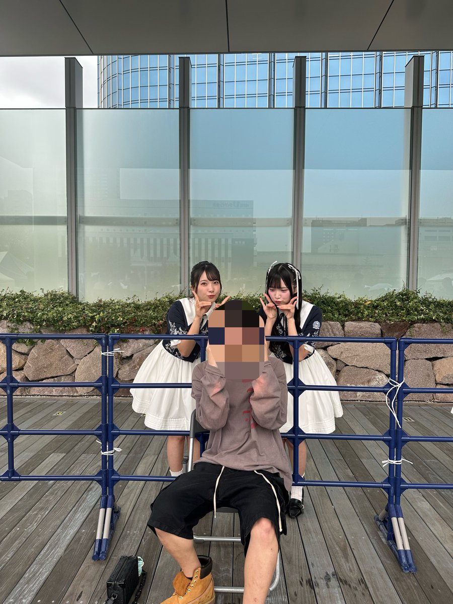 hangover0106's tweet photo. 金沢最高だったなぁ〜
スリーショットも握手会も本当に楽しい
早く莉乃ちゃんに会いたいな
拝めるだけでいい日になりそう
出会えたのはマジで運命！！
これからも推します🍻

#遠藤莉乃
#りのぺぃぴー https://t.co/UvGimIjw9L