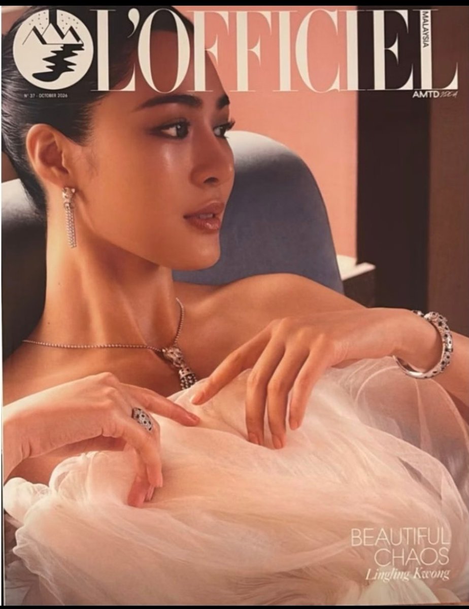 votefor00kwong's tweet photo. LOFFICIEL MY มี 2 ปก สวยมากกกก

มีเปิดให้ pre-order นะคะ

https://t.co/EhX1hNY4I3

LINGLING KWONG COVER STAR
#LinglingKwong @linglingsirilak
 @Dior #Dior @Cartier #Cartier
#DiorSummer27 https://t.co/VumxumcAin