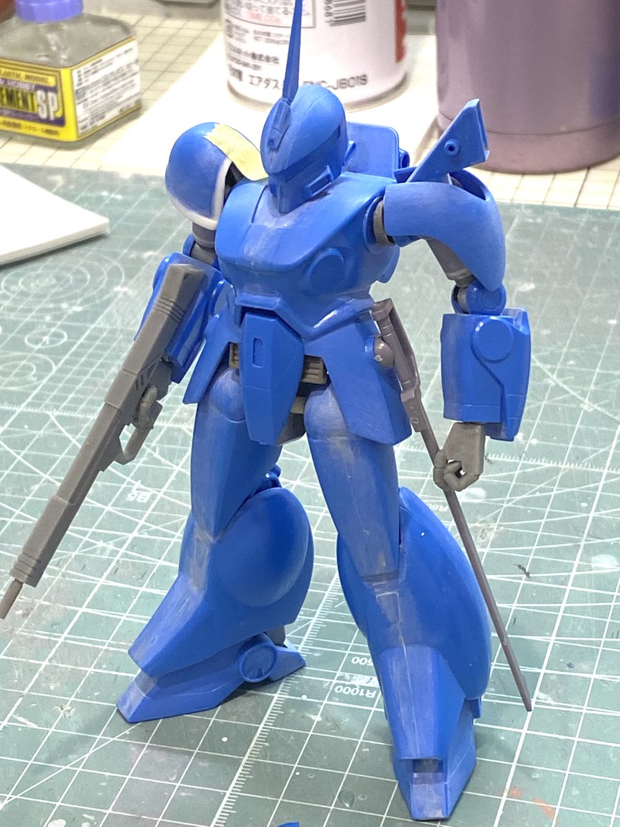 ballance6421's tweet photo. 昼休みモデリング。1/144のゲルフ、懸案だった銃と手首をデジタルで乗り越えたので、ディテール付けて仕上げるよ。 https://t.co/rwNe0dfgx6