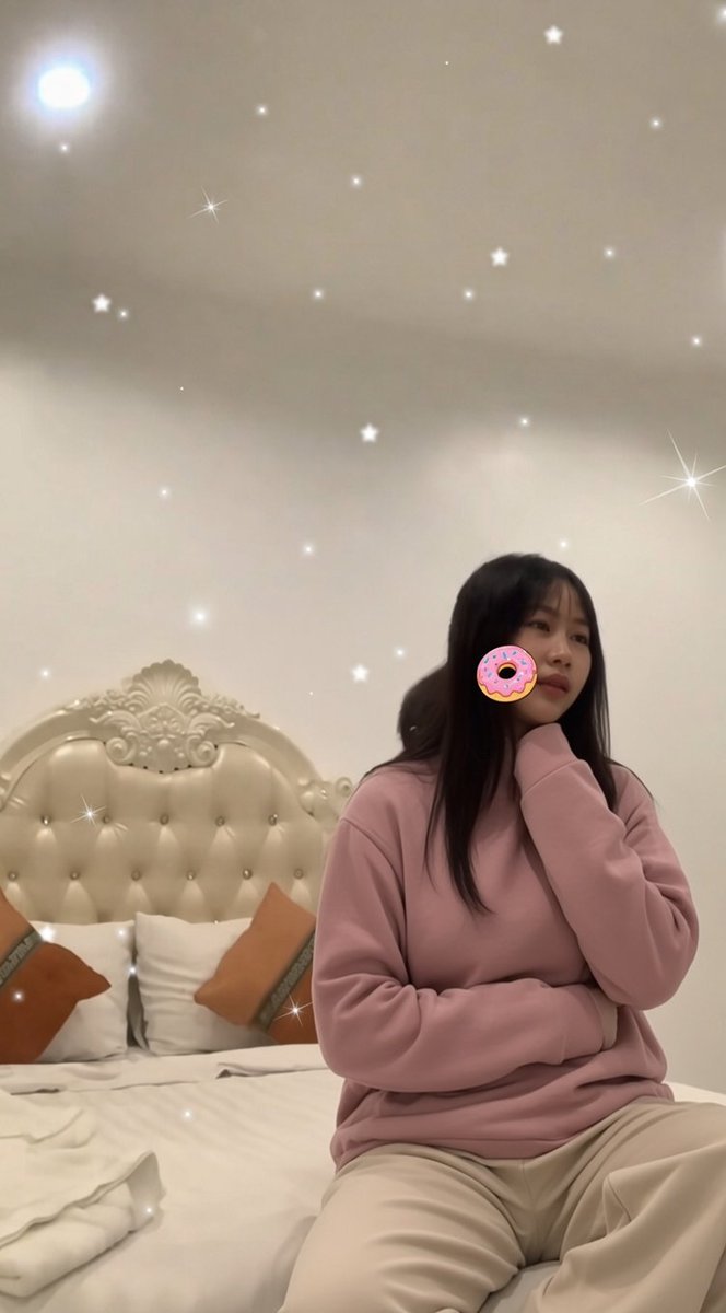 ybovei tweet picture