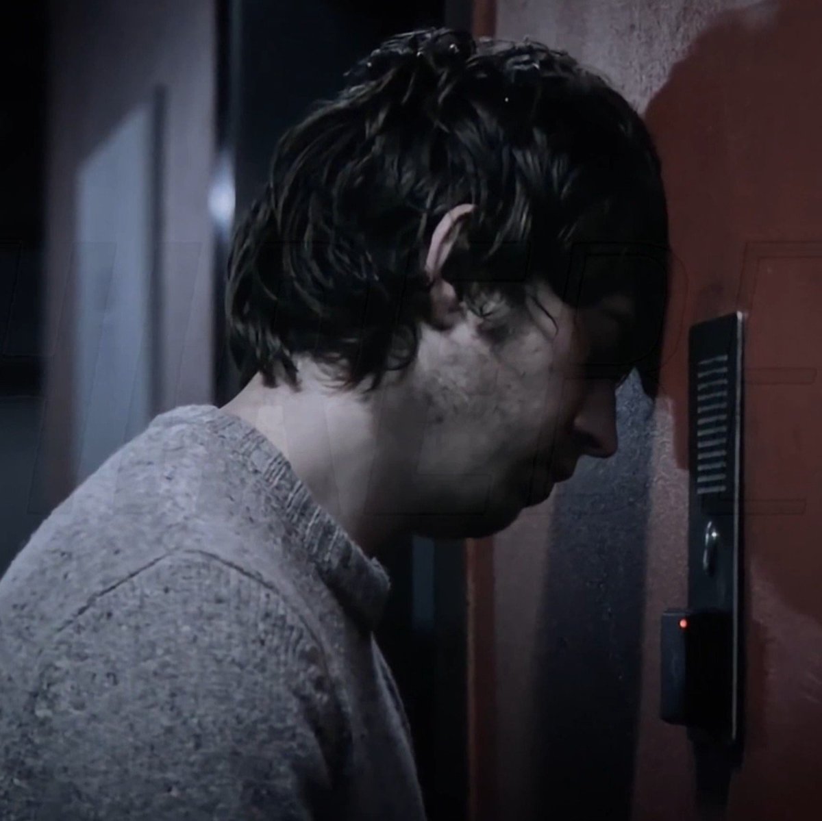 dantmnation's tweet photo. god, i wanted so much to hug bryan here. he was so physically done and you can sense that he wanted to cry after hearing the “28”. https://t.co/FALU0iWT0c