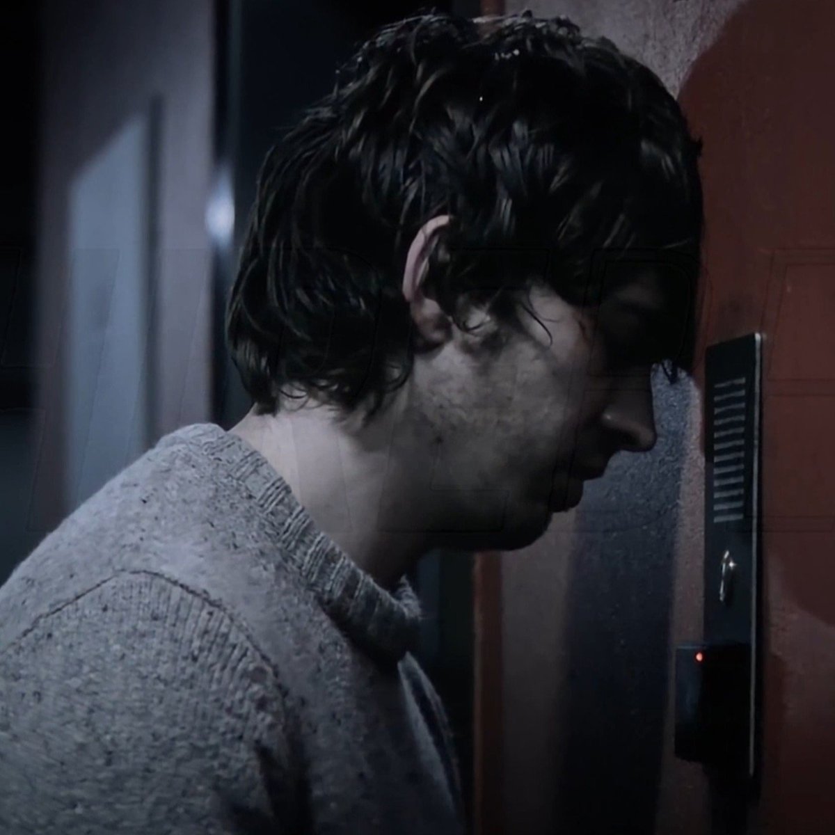 dantmnation's tweet photo. god, i wanted so much to hug bryan here. he was so physically done and you can sense that he wanted to cry after hearing the “28”. https://t.co/FALU0iWT0c
