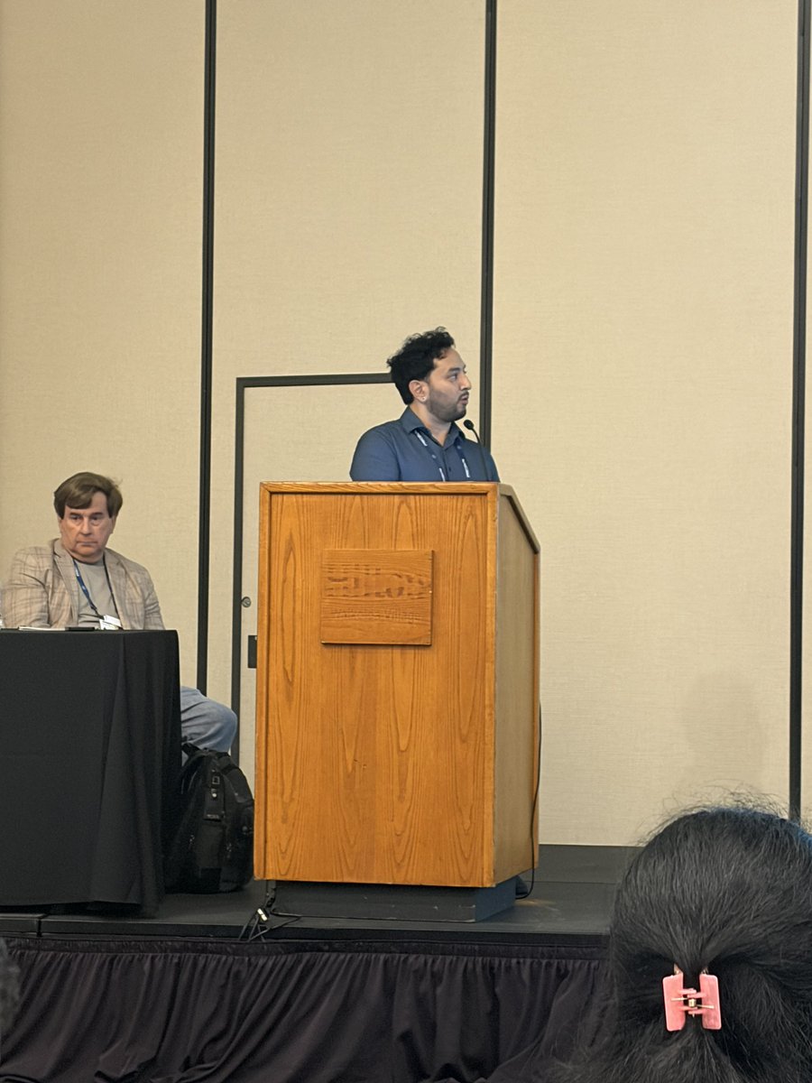TeWilliamsMD's tweet photo. @yunroseli lab from @COH_RadOnc sharing exciting spatial data in PrCa radiotherapy models with CAR-T and patient tissue.  Well done Dr. Anzules!  Also, Dr. Li chairing a session on metabolic reprogramming &amp; microenvironmental adaptation after RT, all at the same ⏰. #radbio #RRS https://t.co/1k7CxiMzW6