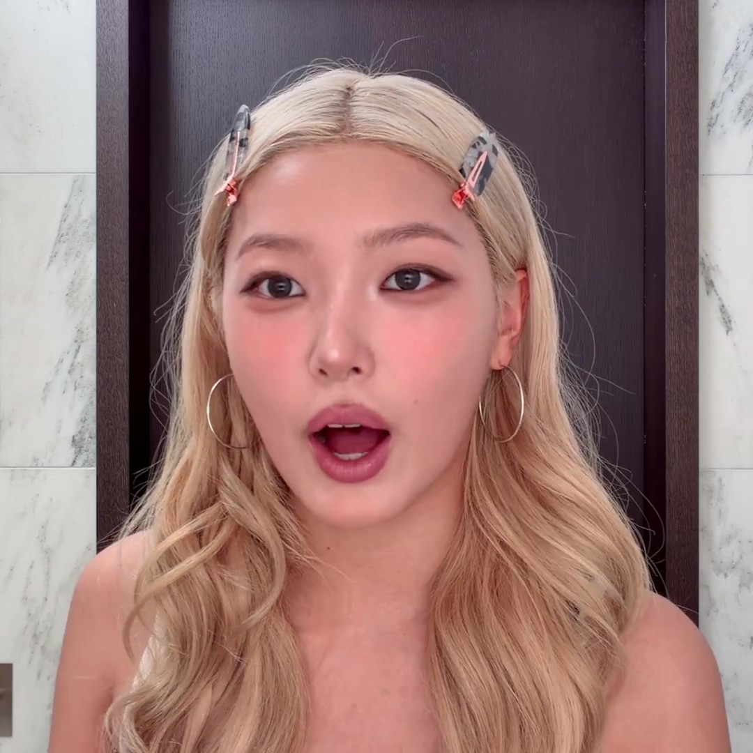 foryoonchae's tweet photo. meowl irl https://t.co/PpnR4vlpgR