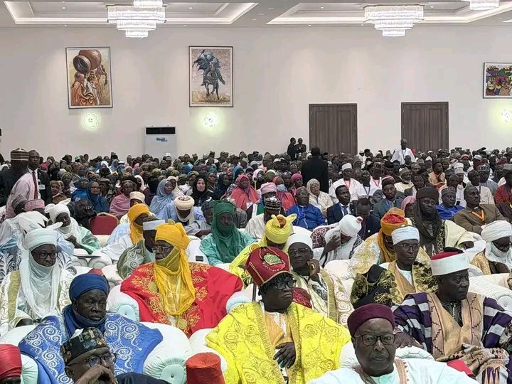 GiwaLGPA's tweet photo. Kaduna Update: Governor @ubasani is serving as the chief host at the ongoing special interfaith dialogue themed "Three Years of Impactful Co-existence and Inclusivity in Kaduna State: Unveiling the Secret." The program is taking place at the Abba Kyari Banquet Hall, Kaduna. https://t.co/gpAHws2sjY