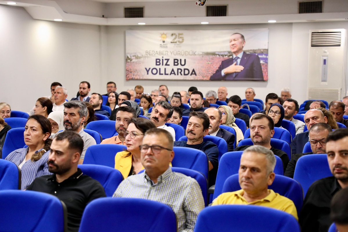 akkadinantalya's tweet photo. 📍 Antalya İl Başkanlığı

İl Başkanımız Ali Çetin’in başkanlığında Üç Kademe İl Yönetim Kurulu Toplantımızı gerçekleştirdik. https://t.co/xG6nrivKgR