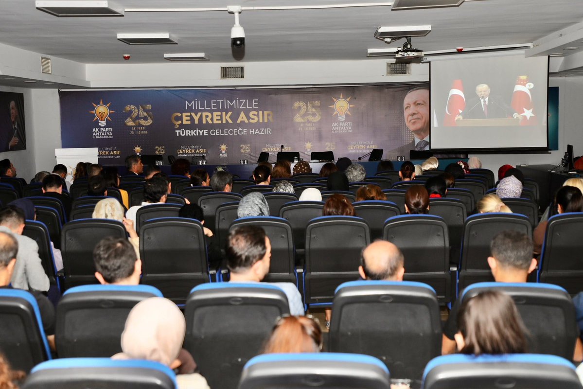 akkadinantalya's tweet photo. 📍 Antalya İl Başkanlığı

İl Başkanımız Ali Çetin’in başkanlığında Üç Kademe İl Yönetim Kurulu Toplantımızı gerçekleştirdik. https://t.co/xG6nrivKgR