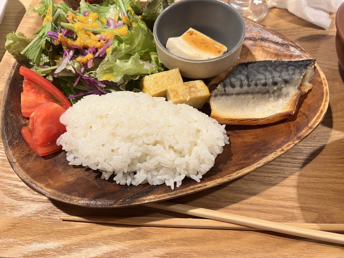 LSK_oO's tweet photo. ママ友とランチ🍽
おそろいカワチ https://t.co/729TuPno38