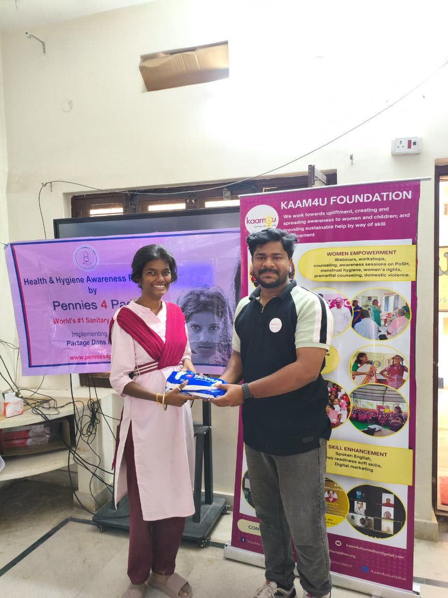 Kaam4uF's tweet photo. As part of Project Melody – Shravanti, Kaam4U Foundation held a sanitary pad donation drive at Helen Keller College for Deaf &amp; Dumb on Sept 29. ❤️

Thanks to our volunteers &amp; Pennies 4 Pads!

#Kaam4U #ProjectMelody #MenstrualHealth https://t.co/WGjAPz07UA
