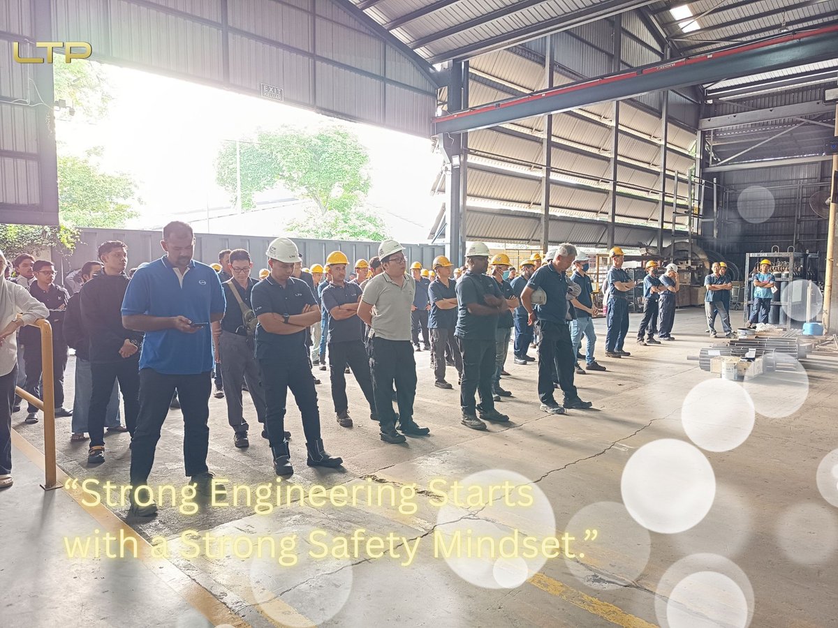 EngineeringLtp's tweet photo. “Before We Build, We Talk Safety.” 
#SafetyFirst #awareness #teamwork #responsibility https://t.co/8QfXHAcoze