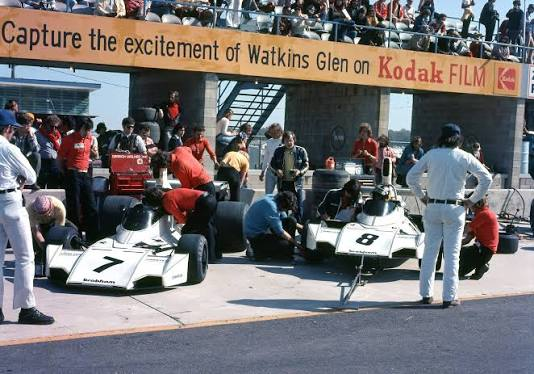 MsportXtra's tweet photo. #F1 #OnThisDay, October 6th 1974. #USGP. Emerson Fittipaldi was crowned WDC, @MarioAndretti was DSQ, Tim Schenken entered illegaly and Helmut Koinigg lost his life in a crash. Carlos Reutemann won, Carlos Pace was 2nd, James Hunt 3rd. https://t.co/SU57VA4802 #MsportXtra https://t.co/gOfYq3JbYz