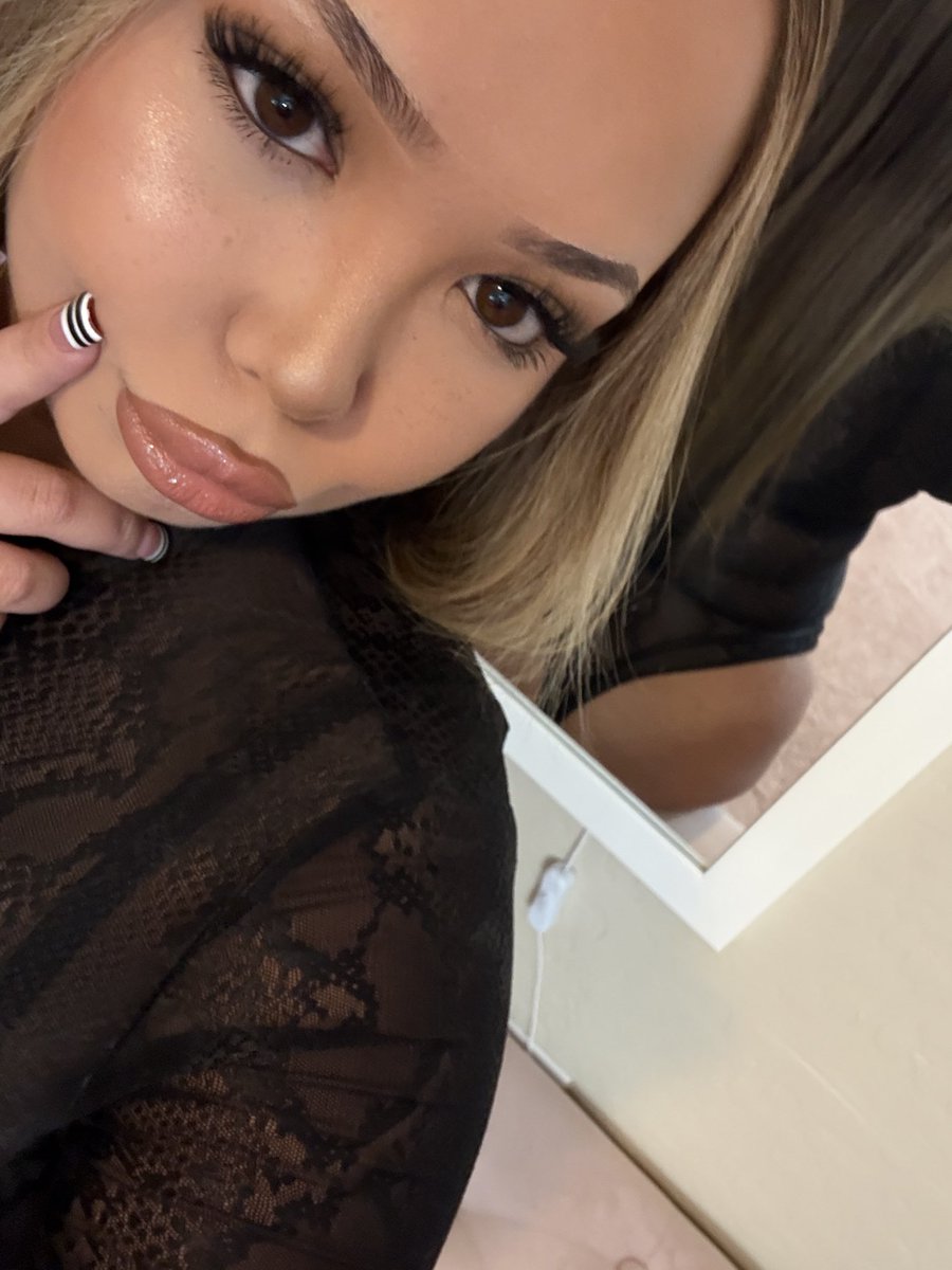 sarahmfdavis1's tweet photo. come text me 👀 link in bio 😩 https://t.co/IxQdZkyF7U