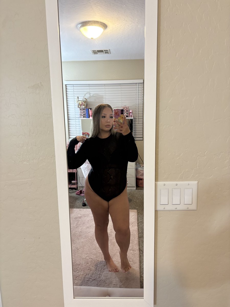 sarahmfdavis1's tweet photo. come text me 👀 link in bio 😩 https://t.co/IxQdZkyF7U