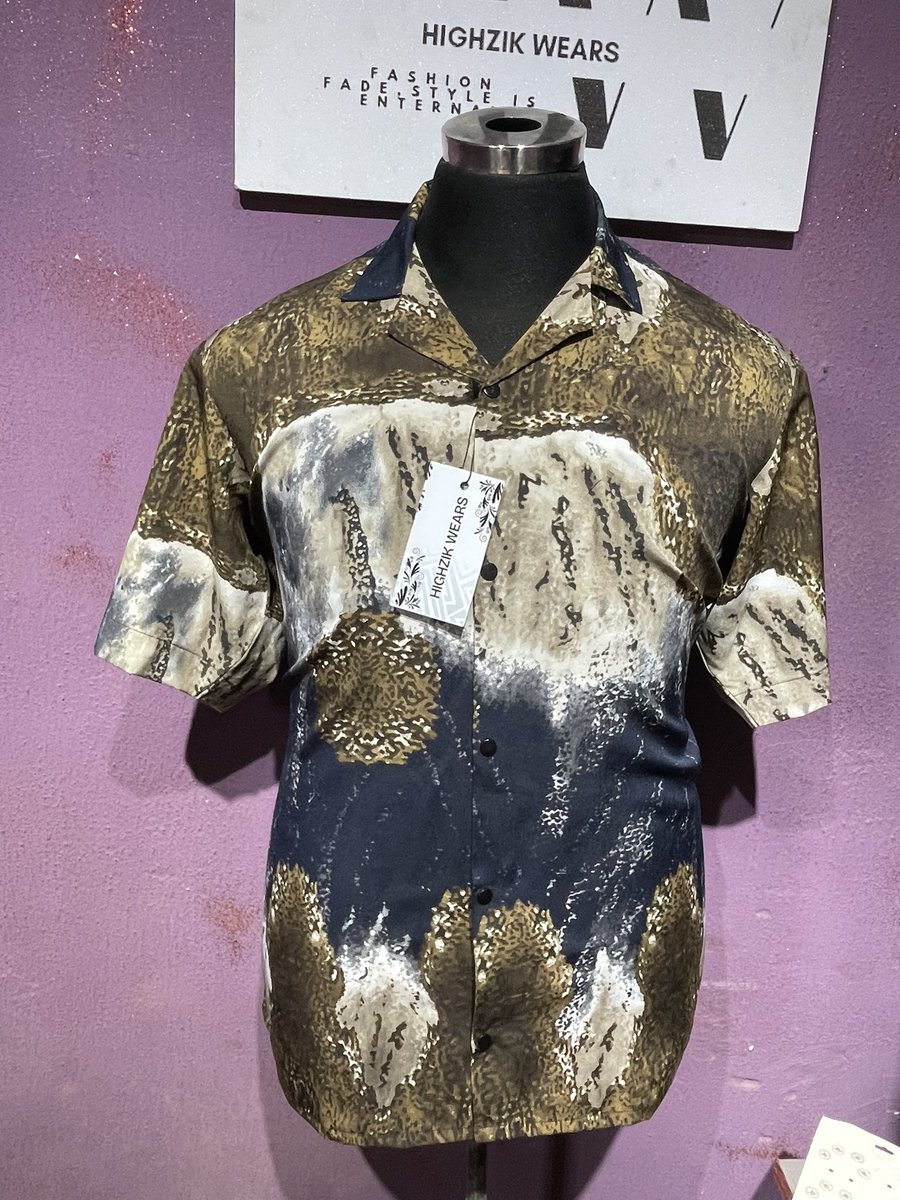 highzik_jnr01's tweet photo. You can get a classic vintage shirt for just #8,999(we also offer wholesale deals)
Help me repost https://t.co/U9rzxN5xek