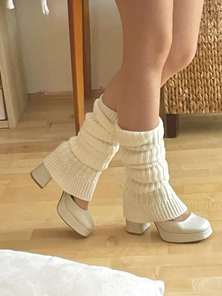 sophiaevaa_'s tweet photo. I could go anywhere with these. https://t.co/q4liVT5s2l