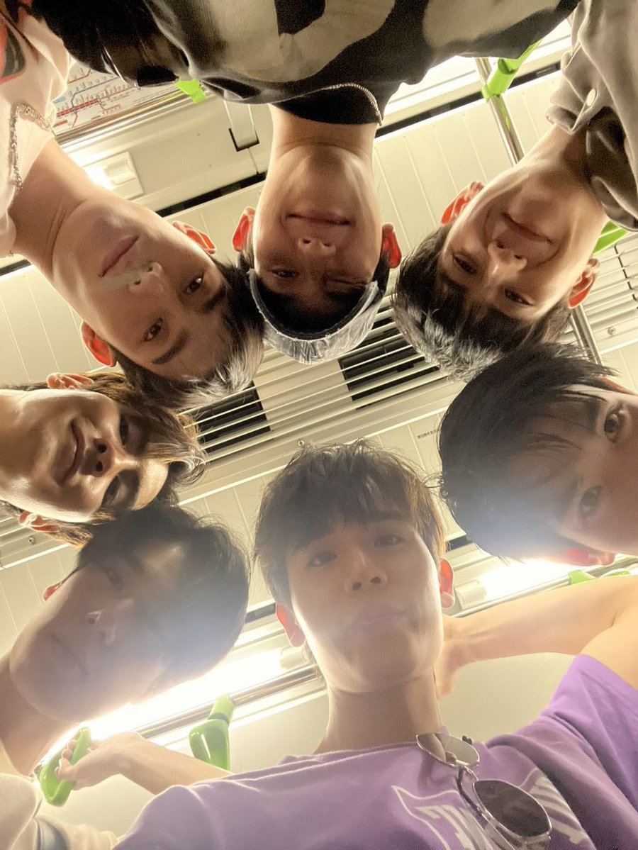 olivepor's tweet photo. 4️⃣🥑🐼🌊🍅🦊🐶 https://t.co/IkHfyD0UCc