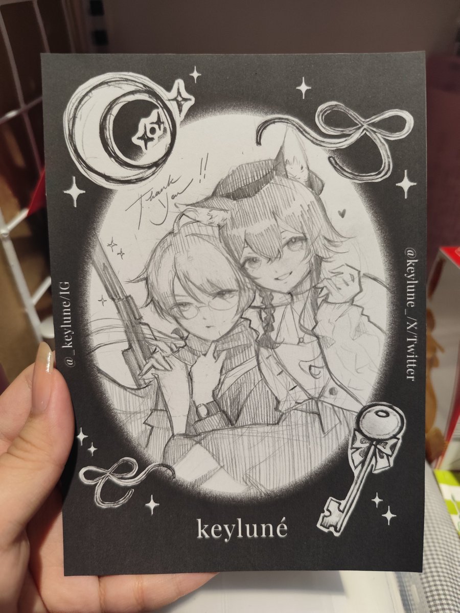 keylune_'s tweet photo. I had the most fun this year's cosmania onsite commissions 🩶✨ 

There was one more, but forgot to take a photo TT https://t.co/n1jJlYGo4v