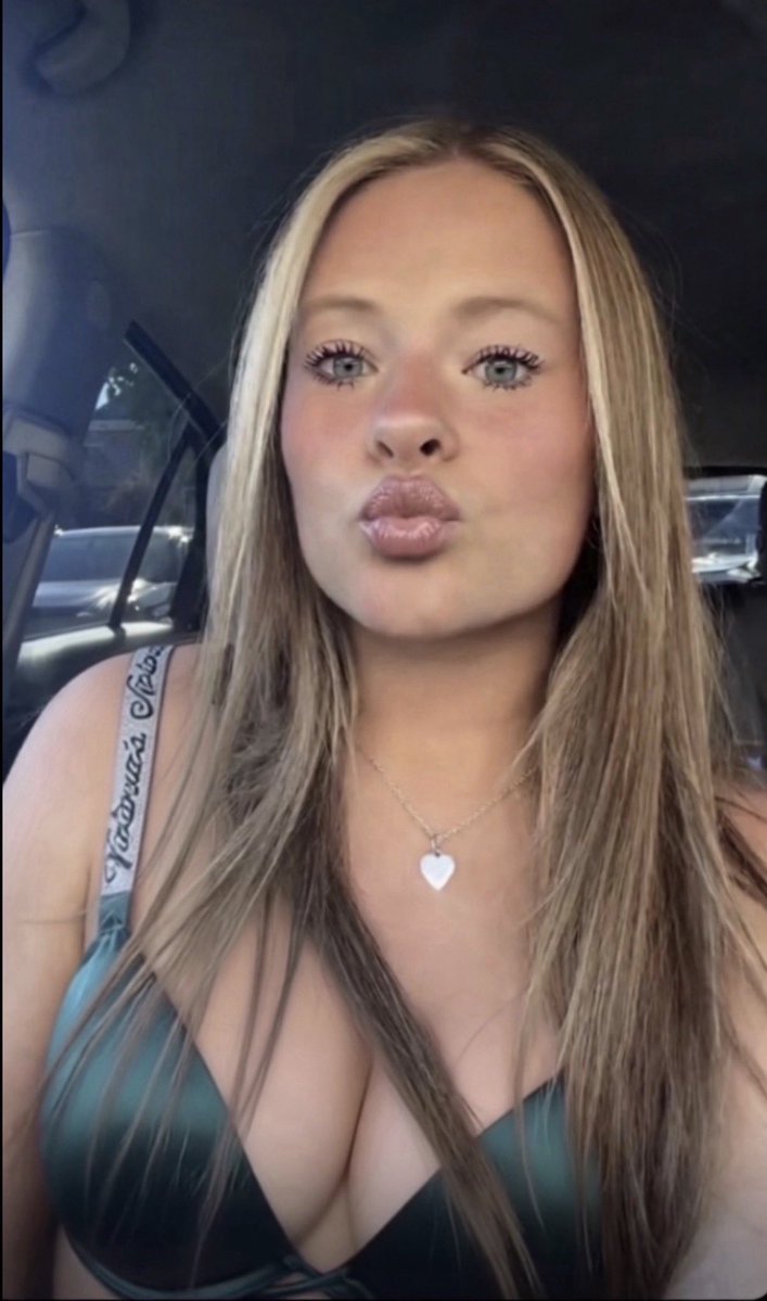 user_5737's tweet photo. This hot slut Olivia is the best irl submission so far. She would look great with a cum tribute 
#irl #submission #teen #slut #bra https://t.co/r5TS7S8Iru