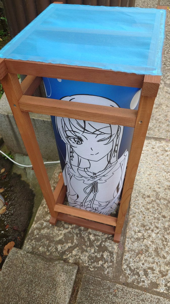 Vane_ale88's tweet photo. ミニストップの大きいシャケおにぎりうまっ https://t.co/a7Z17vqqeM