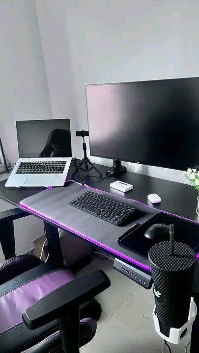 D_TRUTH69's tweet photo. Gm FXNG💜📊

Yesterday is gone, today is here, let’s make out the most of it🥂💜

Do have a great day ahead 🥂 https://t.co/xgIoU8WFQV