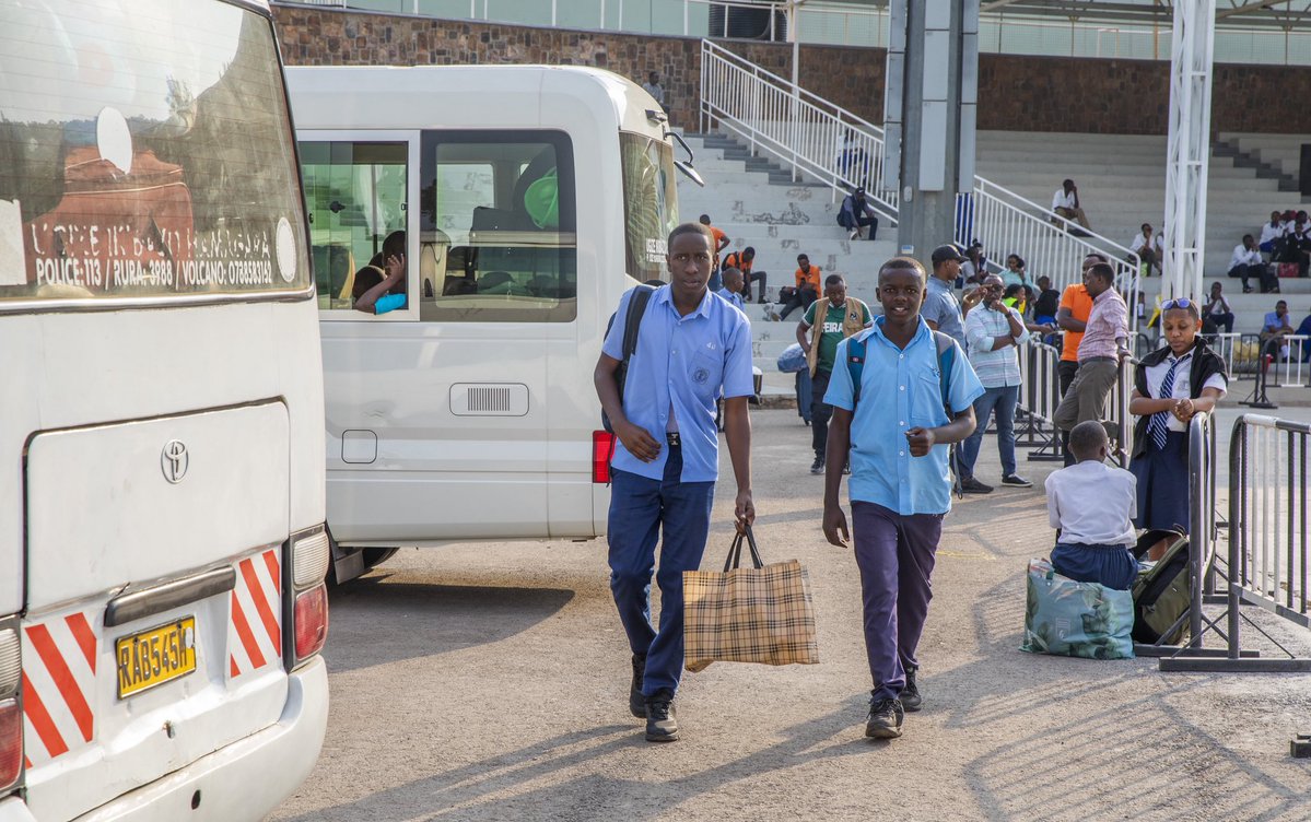NewTimesRwanda's tweet photo. More than 19,000 learners across #Rwanda had not returned to school nearly a month after the 2026/27 academic year began on September 7. 

• Financial difficulties, lack of school materials, family challenges, and some learners dropping out to seek work are among the reasons for the delay.

• The Western Province recorded 15,993 learners who had not returned out of 1,041,859 expected to report for the new academic year.

• In the Northern Province, 3,793 learners had not returned, including 1,202 in Musanze, 1,050 in Rulindo, 798 in Burera, 523 in Gakenke, and 220 in Gicumbi.

• Northern Province Governor Maurice Mugabowagahunde said delayed return was linked to factors including inadequate parental follow-up, weak cooperation between parents, teachers, and schools, and limited appreciation of the importance of education in some families.

• In the Western Province, authorities said some parents were unable to provide all required school materials immediately and encouraged families to communicate with schools so children can continue attending lessons as they seek the missing materials.

• In the Southern Province, 98.8% of learners expected to attend school from nursery to Senior Six had reported, but authorities said some older or late-starting learners had dropped out to seek income or engage in work.

Read more: https://t.co/6sQrNTepuR