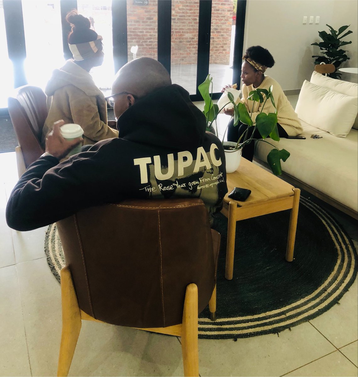 McDaddyOfRadio's tweet photo. #RIPTupac, we miss you but your music comfort some of us. Thank you 🙏 https://t.co/7GMvMV5gOl